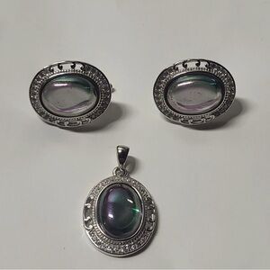 Stunning 925 Sterling Silver Rainbow Mystic Topaz/CZ Pendent & Earrings Set